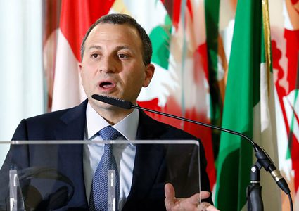 وزير الخارجية اللبناني يعتزم تقديم استقالته الاثنين