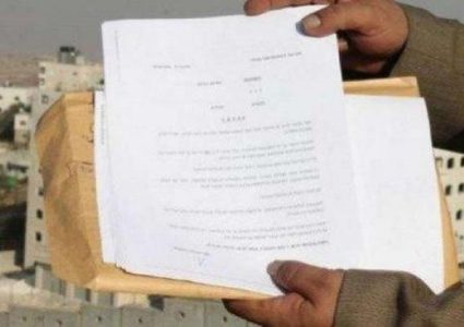 الاحتلال يسلم 9 اخطارات لوقف العمل والهدم غرب سلفيت