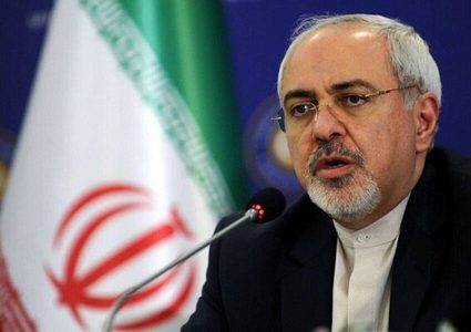 ظريف يدعو لتطوير وثيقة التعاون بين إيران وروسيا