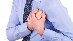 أعراض تنذر بجلطة قلبية