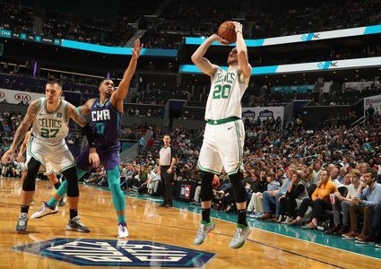 سيلتيكس يهزم بليزرز