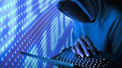 القبض على متهم بالشتم والإبتزاز عبر مواقع التواصل الاجتماعي