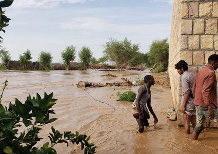 اليمن: وفاة 17 شخصا بينهم 8 أطفال نتيجة تدفق السيول في مأرب