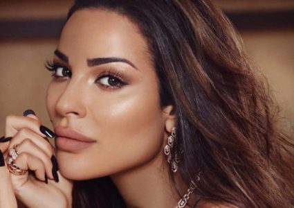 نادين نجيم تخضع لعملية طوال 6 ساعات جرّاء اصابتها في انفجار بيروت