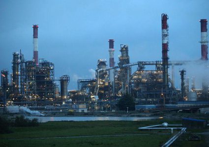 النفط يسجل أعلى مستوى في 5 أشهر