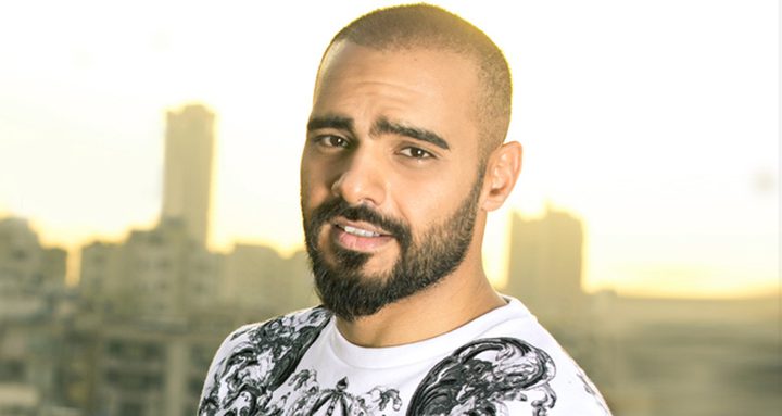 جوزف عطية يتطوع في إزالة الحطام