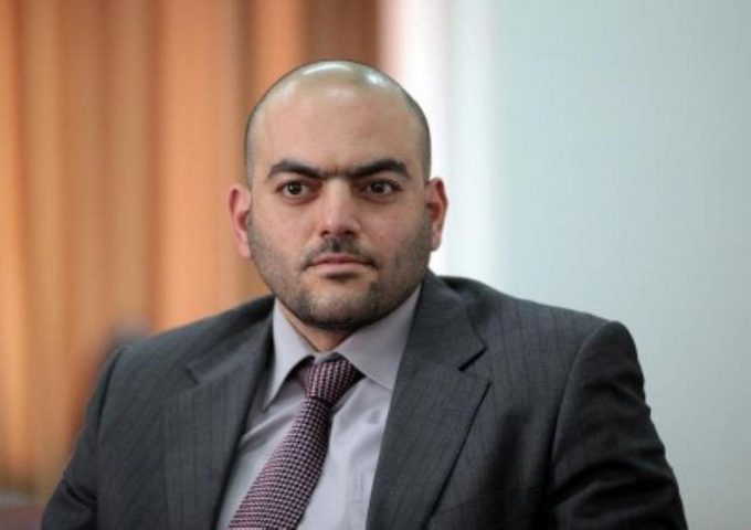 خليل الجميع...