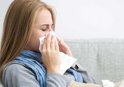 هل تساعد نزلات البرد على محاربة كورونا ؟