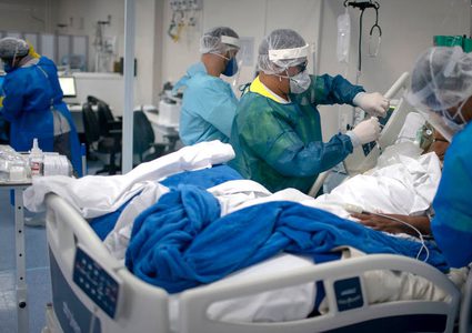 البرازيل: 905 حالة وفاة و 49970 اصابة جديدة بفيروس كورونا