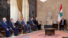 وفد فلسطيني يلتقي الرئيس اللبناني