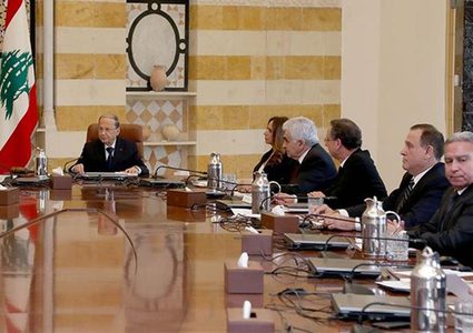 توجه لإعلان استقالة حكومة حسان دياب بعد انتهاء جلسة مجلس الوزراء