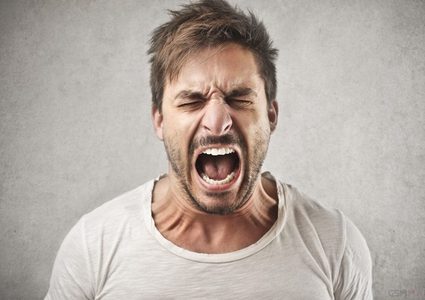 ما هي المشكلات النفسية التي تعالج بالصراخ ؟