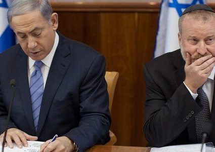 نتنياهو يوجه رسالة شديدة اللهجة إلى مندلبليت