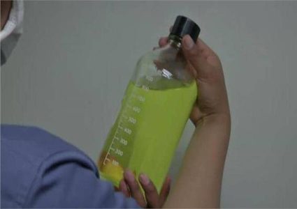 القبض على تاجرين يروجان"مبيض ملابس" كعلاج لكورنا في أمريكا