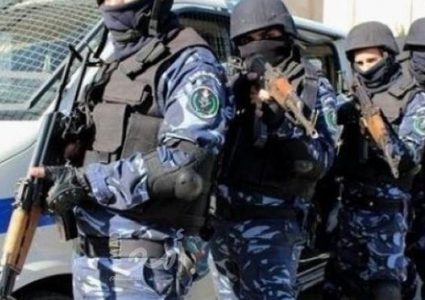 الشرطة تقبض على لصوص لوحات سيارات