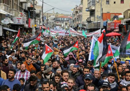 قوى حزبية ونقابية أردنية تندد بالاتفاق الإماراتي الإسرائيلي