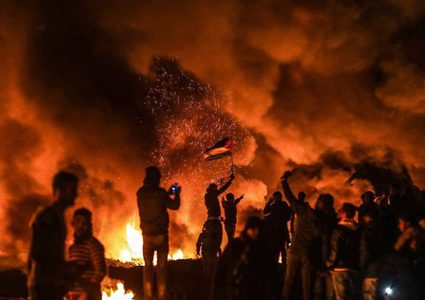 طيران الاحتلال الحربي يغير على أهداف متفرقة في قطاع غزة