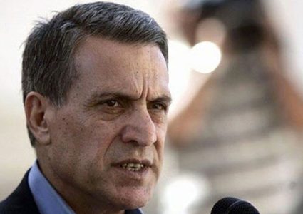 أبو ردينة يؤكد أن القدس والقرار الوطني المستقل ليسا للبيع