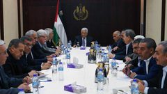 أبو ردينة:  لا شرعية لأي حركة لا يوافق عليها الشعب الفلسطيني