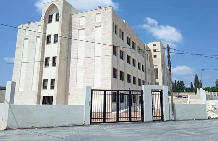 طولكرم: التربية تتسلم مشروع تشطيب مدرسة علي نايفة الأساسية للذكور