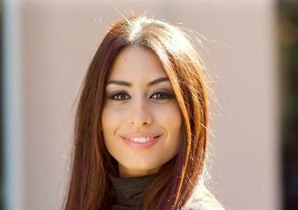 هبة طوجي تؤجل إعلان خطوبتها من فنان لبناني عالمي بسبب مأساة بيروت