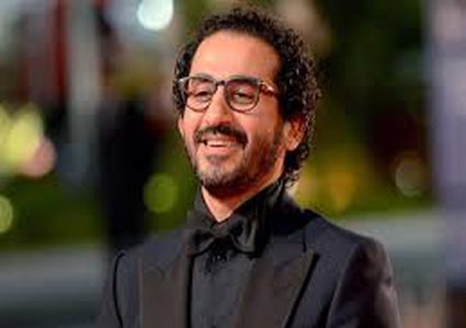 أحمد حلمي يطلب من جمهوره مساعدة اطفال لبنان