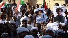 "علماء السودان" و"الأمة" يرفضان عزم الخرطوم على التطبيع