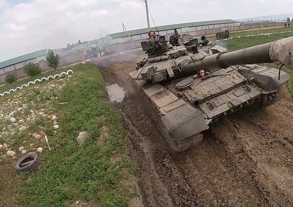 إيران تطور دبابة "تي - 72 إس" الروسية