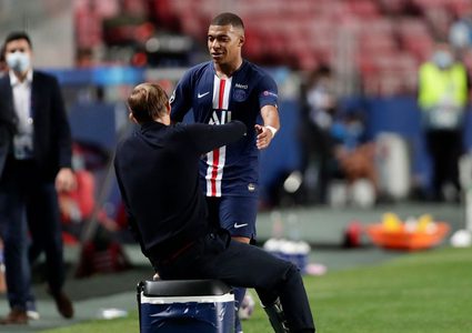 المشادات والألفاظ النابية تسود مباراة باريس سان جيرمان ولايبزيغ