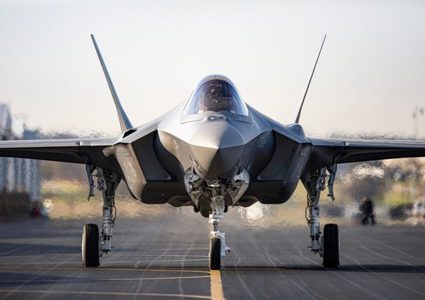 نتنياهو يوافق على عقد صفقة أسلحة مع الإمارات