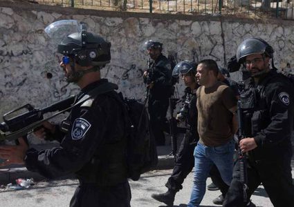 حملة اعتقالات ومداهمات في الضفة والقدس
