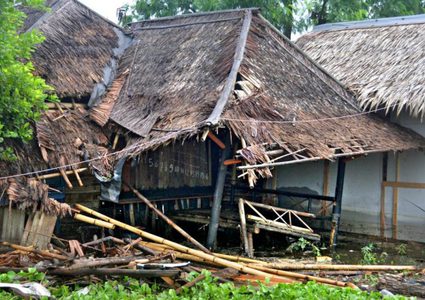 زلزالان يضربان سواحل سومطرة الأندونيسية