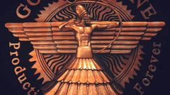 شركة غولدن لاين تختار نجوم مسلسل على صفيح ساخن