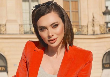 الفنانة ستيفاني صليبا توثق الدمار الشامل في منزلها