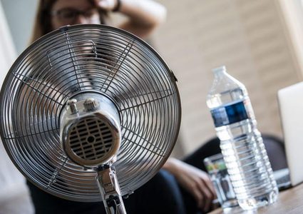 خطورة استخدام المراوح خلال الصيف