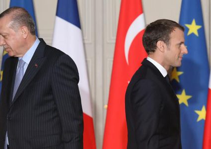 ماكرون: أردوغان ينتهج سياسة تزعزع استقرار اوروبا