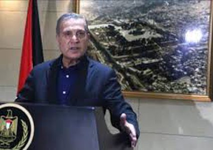 أبو ردينة: القدس ومبادرة السلام اختبار لجدية العمل العربي المشترك