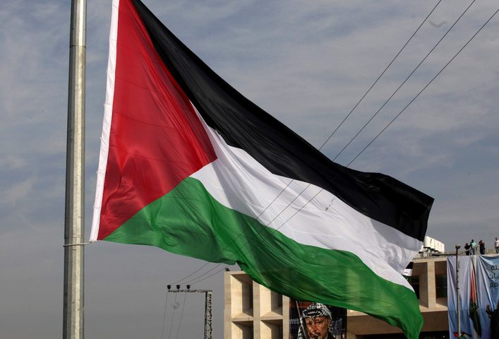 الاحتلال يأمر بإزالة سارية العلم في سبسطية