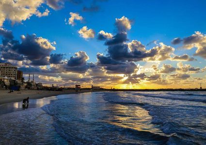 الطقس:أجواء غائمة  وانخفاض طفيف على درجات الحرارة