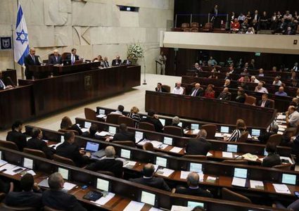 الكنيست يصادق على تأجيل إقرار الميزانية لمدة 120 يوما