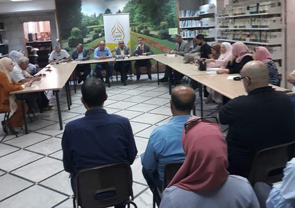 اختتام ندوة "الطموح والتحديات لدى الشباب" في صالون عمرة الثقافي