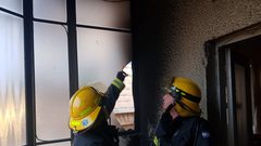 إصابة في حريق ببناية سكنية بمنطقة الجليل