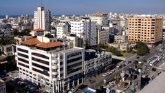 العمادي يصل غزة للاتفاق على خفض التوتر بين حماس و"اسرائيل"