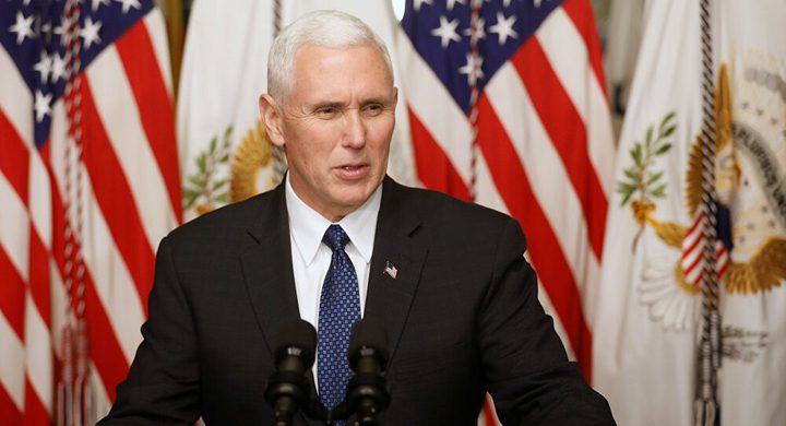 مايكل بينس يوافق على الترشح لمنصب نائب الرئيس الأمريكي