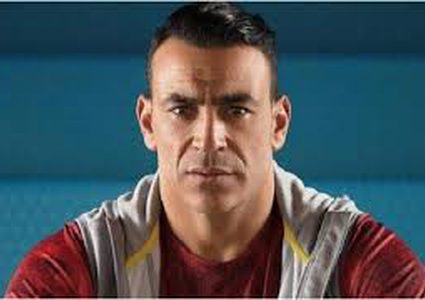 حارس مرمى منتخب مصر الأسبق يحتفل بخطوبة ابنته