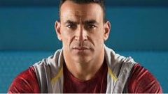 حارس مرمى منتخب مصر الأسبق يحتفل بخطوبة ابنته