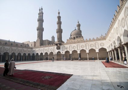 اعادة فتح دور العبادة في مصر  بعد اغلاق بسبب كورونا