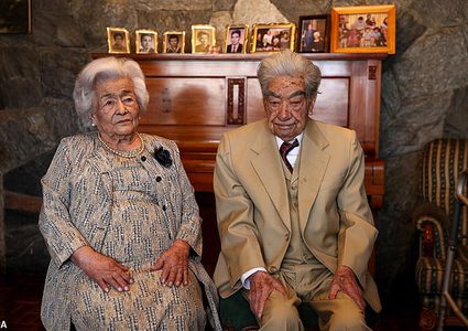 أقدم زوجين في العالم يدخلان موسوعة غينيس للأرقام القياسية