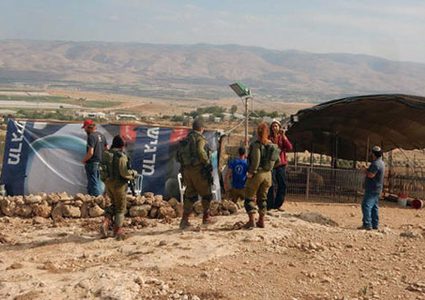 مستوطنون يوسعون بؤرة استيطانية في الأغوار الشمالية
