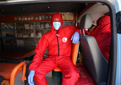 جانب من الاجراءات في دير البلح بغزة لمنع تفشي كورونا